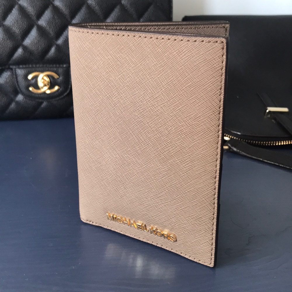 Michael Kors passport holder